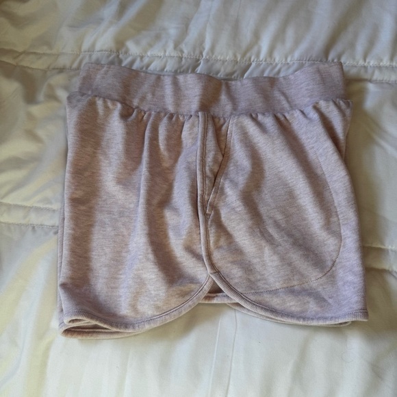 Nike Dy Fit Women’s Pink Athletic Shorts with Elastic Waistband Curved Hem Sz M - Picture 11 of 12